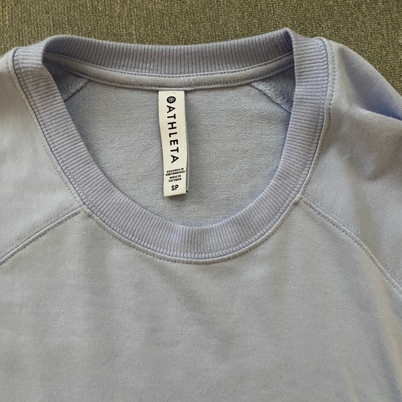 Athleta Luxe Crewneck Lightweight Sweatshirt l - Picture 4 of 4